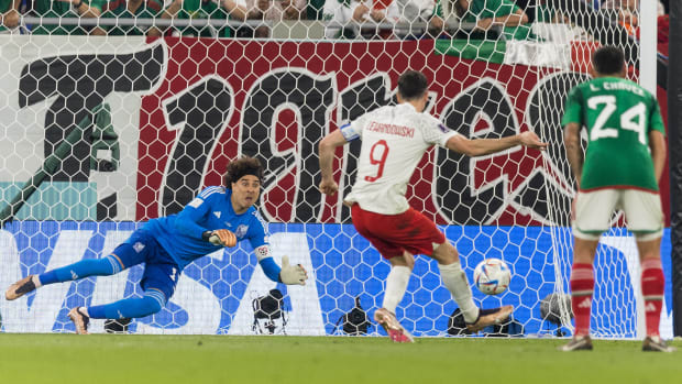 penal Lewandowski Memo Ochoa